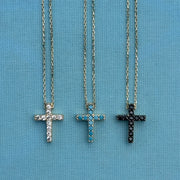 Le collier classique pavé de croix