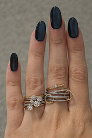 The Interlocked Stacked Ring