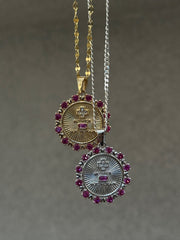 The Plus Qu'Hier Moins Que Demain Pendant